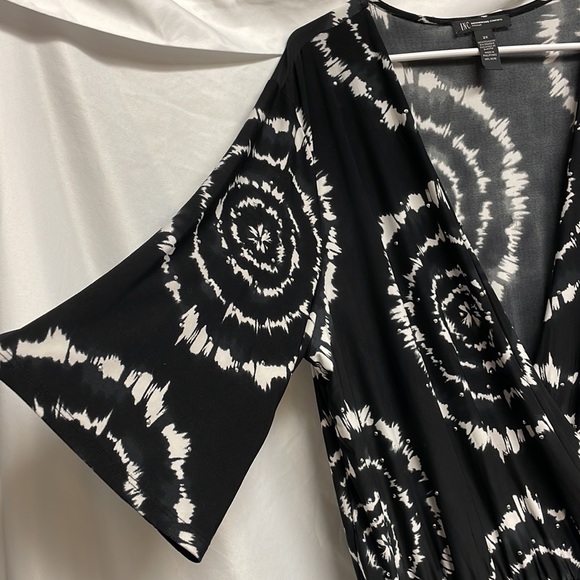 INC International Concepts Woman Shorts Romper Size 2X with Metal Sparkles - Picture 3 of 6